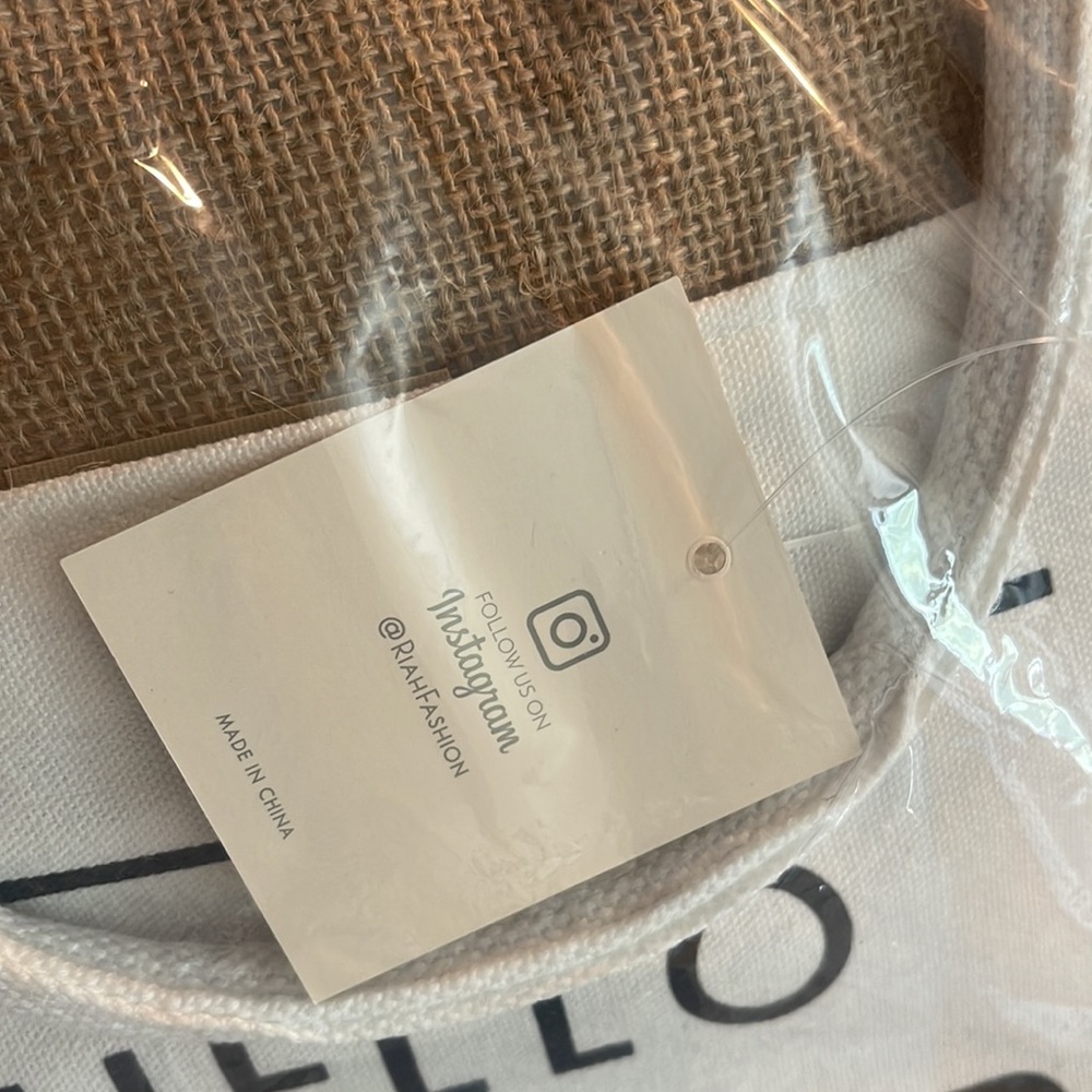 New! White Hello Weekend Tote Bag - Picture 6 of 6